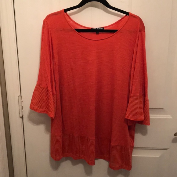 Cable & Gauge Tops - Cable and Gage woman’s plus size top